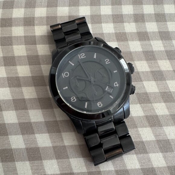 Michael Kors Runway Blacktone Watch - Picture 1 of 2